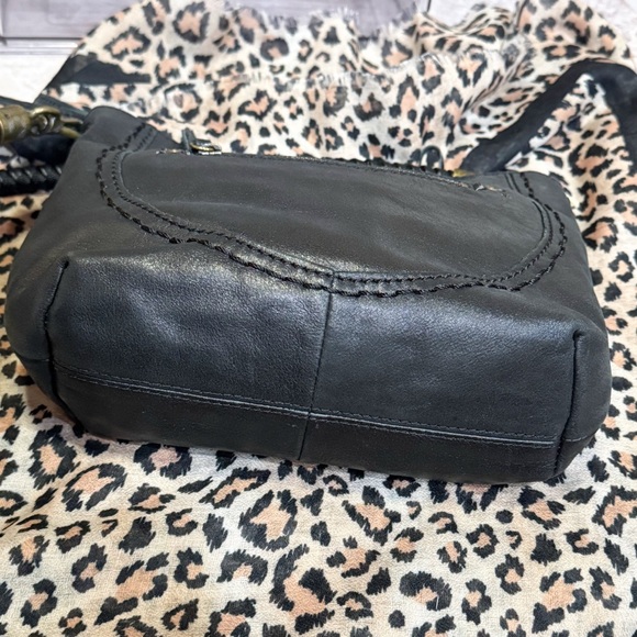 THE SAK Indio Leather Hobo Bag - Picture 5 of 8